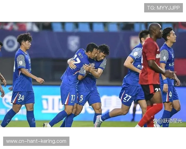 山东泰山与上海海港激烈对决 谁能在这场焦点战中笑到最后